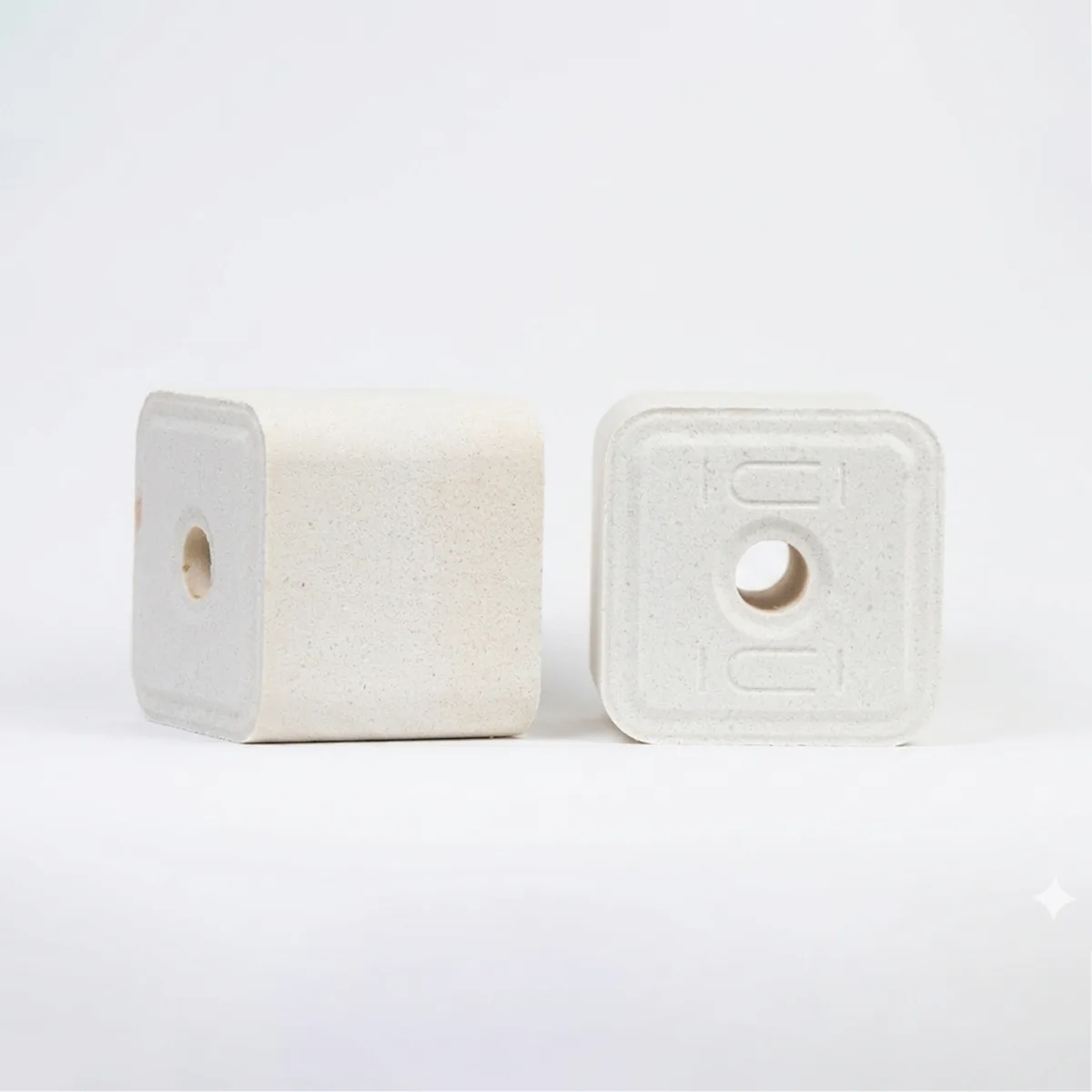 White salt cubes - Pure